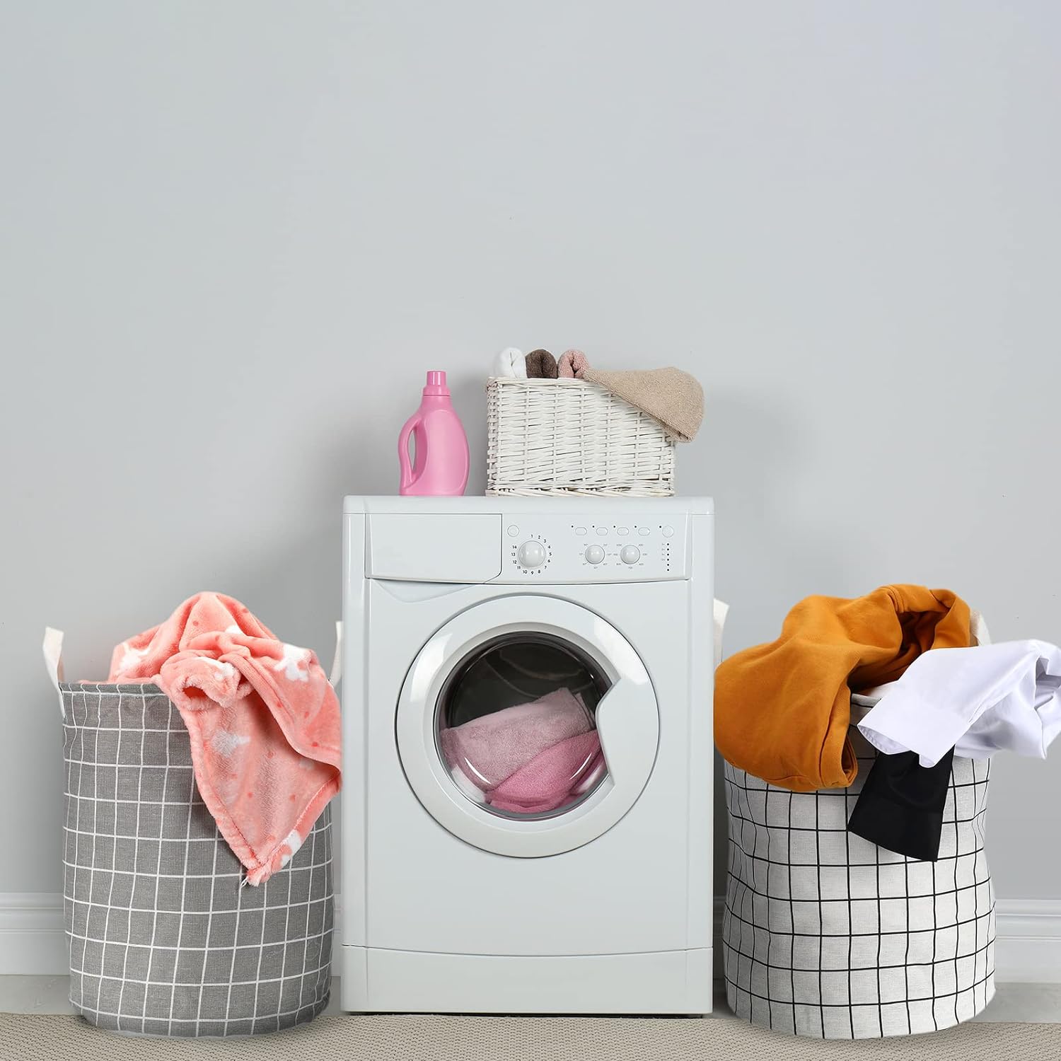 Freestanding Collapsible Laundry Basket